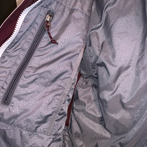 Women’s The North Face Hyvent Jacket Size Medium - Picture 9 of 14